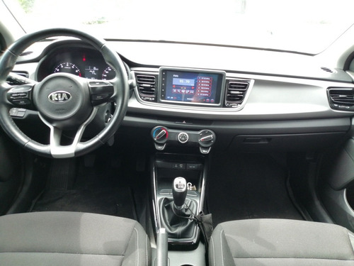 Kia Rio Zenit Mecanico