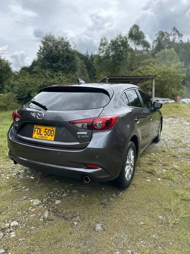 Mazda 3 2.0 Sport Touring