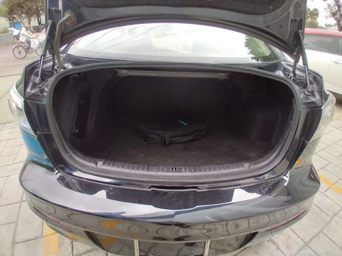 Imagen 5 de 14 de Mazda 3 I Touring 2013
