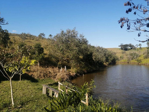 Imagem 3 de 14 de D10- Promoção Relânpago Em Jacareí ! Local Rico Em Aguá.