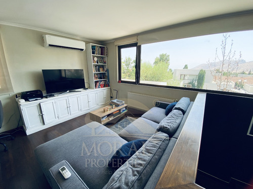 Hermosa Casa 4d 3b + Servicio Gran Jardín Formado Piscina