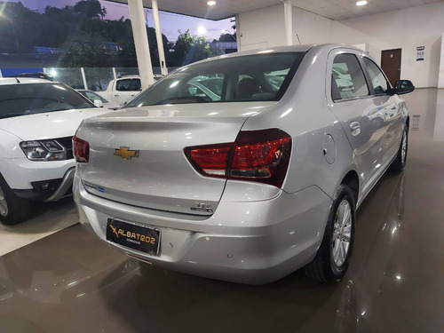 Imagem 4 de 14 de Chevrolet Cobalt 1.8 Mpfi Ltz 8v Flex 4p Automático