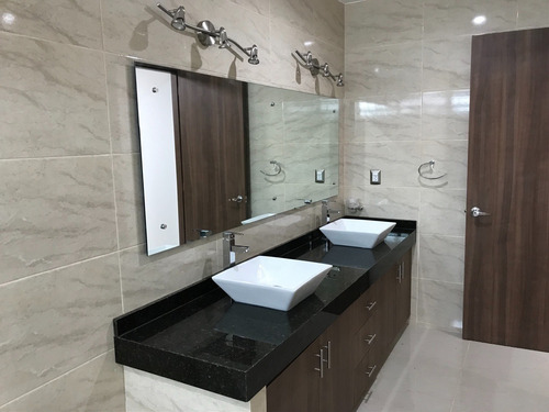 Imagen 9 de 18 de Salón De Juegos- Jardín, Lomas De Juriquilla