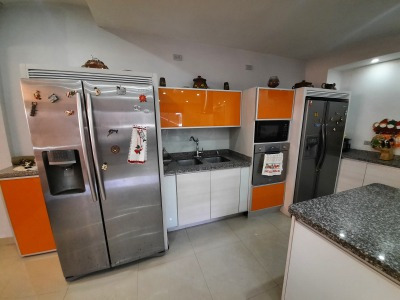 Imagen 6 de 12 de Townhouse En Venta En Guataparo