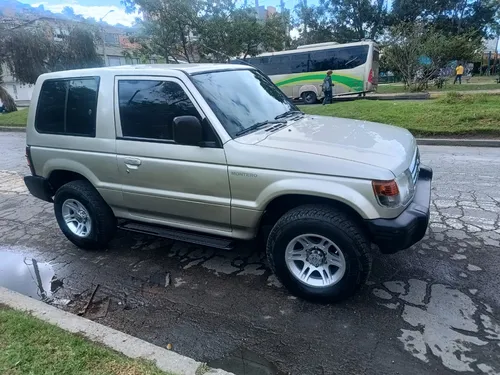 Mitsubishi Montero Mt 2400cc Aa 4x4