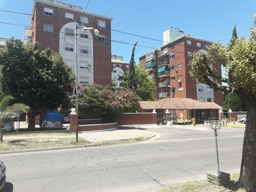 Departamento En Venta, Ezpeleta