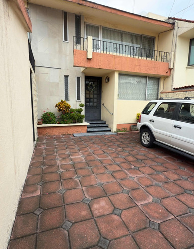 Bonita Y Funcional Casa En Renta En Colón Echegaray