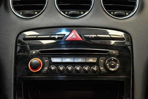 Imagen 10 de 15 de Peugeot 408 1.6 Active 2016 La Plata 359