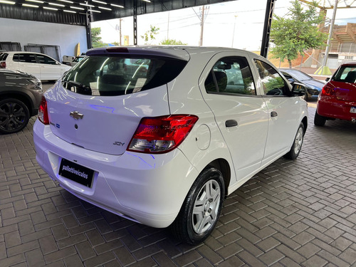 Chevrolet Onix 1.0 Joy 5p