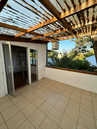 Recoleta / C. J. Maria Caro, Arriendo Casa Amplia, Depto Ind