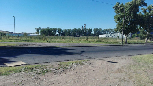 Imagen 3 de 10 de Fracción Industrial | Zona Oeste