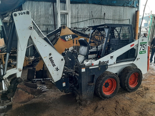Alquiler Bobcat Servicios Con Pala Frontal Y Retroexcabadora