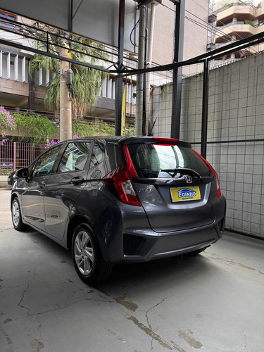 Imagem 4 de 8 de Honda Fit 2017 1.5 Lx Flex Aut. 5p