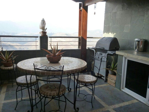 Imagen 3 de 14 de Ramiro E. Ruiz Vende Townhouse En Loma Linda Mls #22-8926