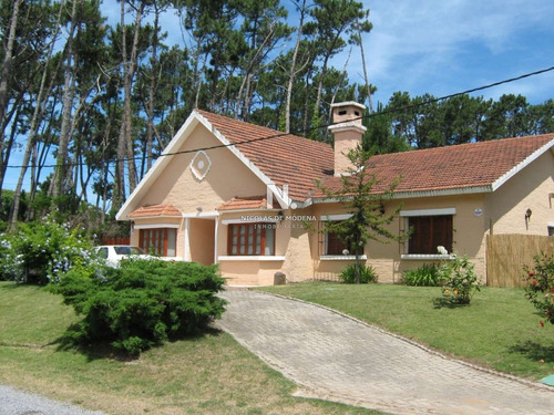Casa En San Rafael, Muy Lindo Entorno. - Ref: 3503