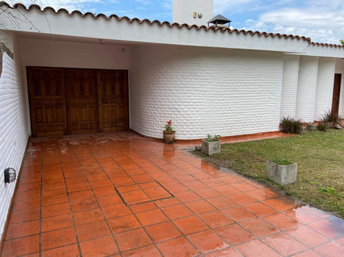 Dueño Vende Casa ,zona Norte , El Refugio, 3 Dormitorios