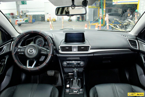 Mazda 3 2.0 Touring
