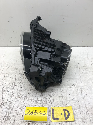 Farol Lado Direito Defender 2022 Original (Usado)