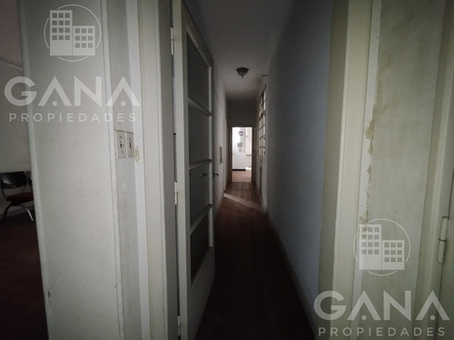 Casa En Venta A Mts Del Shopping Del Siglo - Ideal Inversores.