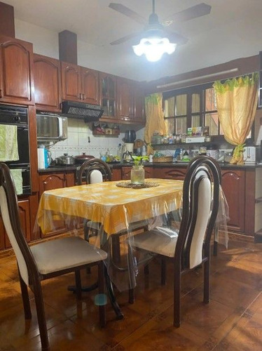 Oportunidad Casa 4 Amb C Jardin Piscina Y Cochera