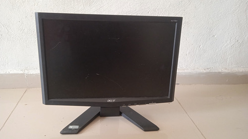 Monitor Lcd Acer X173wb, Color: Negro Usado Buena Condicion Negro (Usado)
