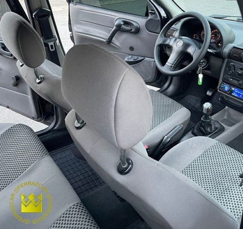 Imagem 12 de 13 de Chevrolet Classic 2010 1.0 Flex Power 4p