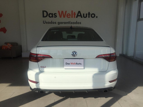 Imagen 5 de 13 de Volkswagen Gli 35 Aniversario