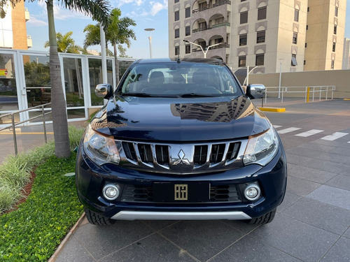 Imagem 2 de 13 de Mitsubishi L200 Triton 2.4 16v Turbo Diesel Sport Hpe Cd