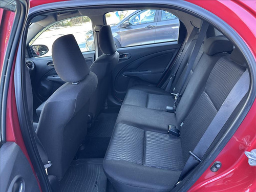 Toyota Etios 1.3 X 16V FLEX 4P MANUAL