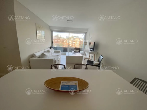 Venta Apartamento 3 Dormitorios, Punta Del Este