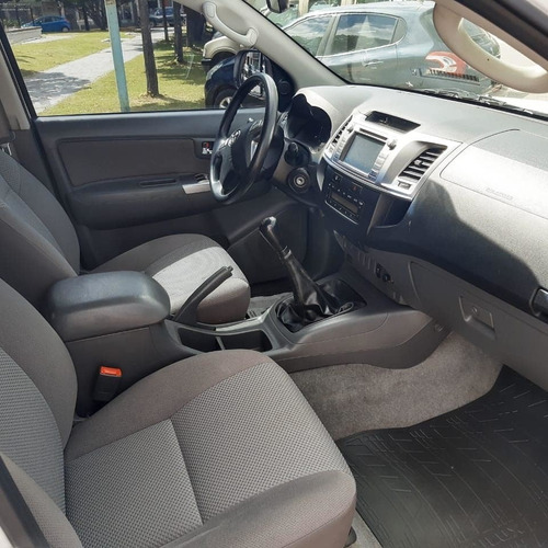Toyota Hilux 3.0 Cd Srv 171cv 4x2 2014