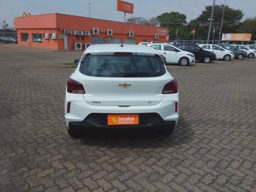 Imagem 2 de 9 de Chevrolet Onix 1.0 Flex Lt Manual