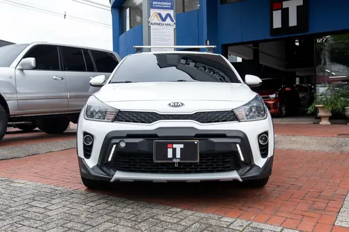 Kia Tonic Vibrant 1.6 At 4x2 2021