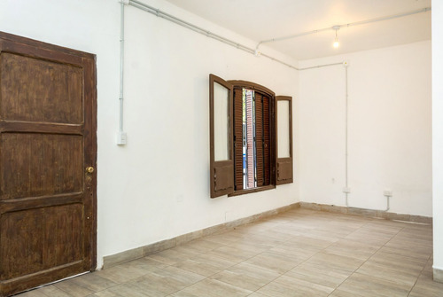 Venta + Casa + Macrocentro + 5 Dor