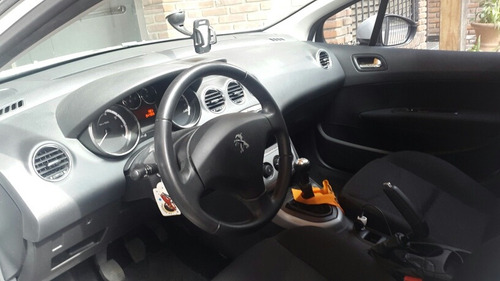 Peugeot 308 1.6 Active 115cv 2014