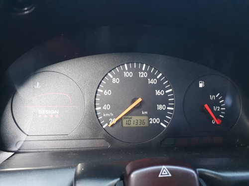 Volkswagen Gol 1.6 3p