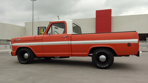 Imagem 3 de 5 de Ford F100
