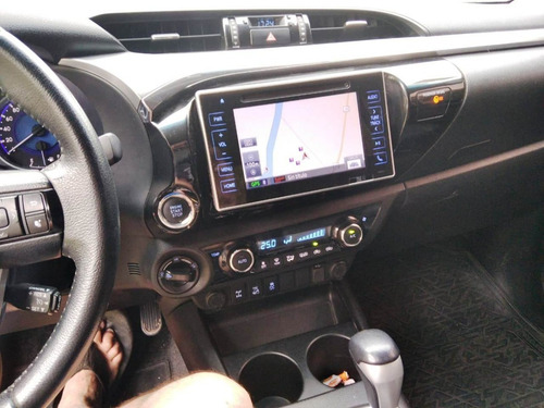 Toyota Hilux Srx 4x4 At