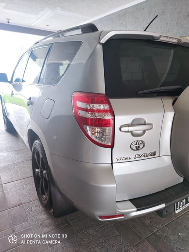 Toyota Rav4 2.4 4x4 At 2010