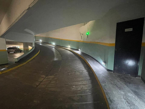 Imagen 7 de 12 de Venta De Cochera En Belgrano