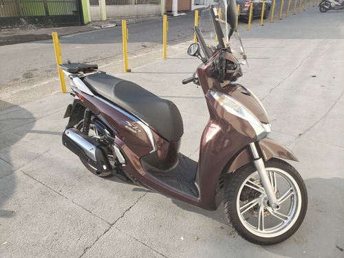 Honda Sh300i Scooters
