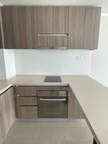 Arriendo 1d Semi Amoblado Laguna Centro, Metro C. Valdovinos
