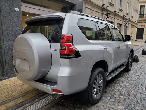 Toyota Land Cruiser Prado Vx At 2019, Solo 1300 Kms