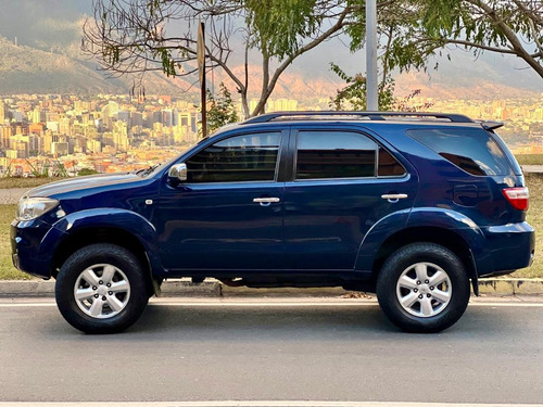 Toyota Fortuner Blindada.