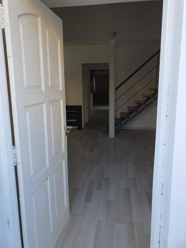 Imagen 2 de 29 de Vendo Casa 3 Dormi C/ Quincho - Santa Genoveva - Neuquen