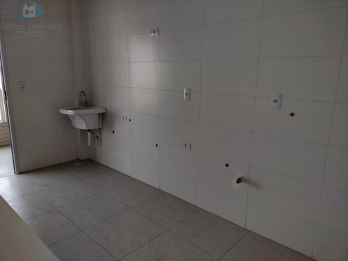Imagem 4 de 15 de Oportunidade!!! Apartamento 2 Dormitórios, Sendo 1 Suíte, 2 Vagas Privativas, Vista Livre. - Si1818