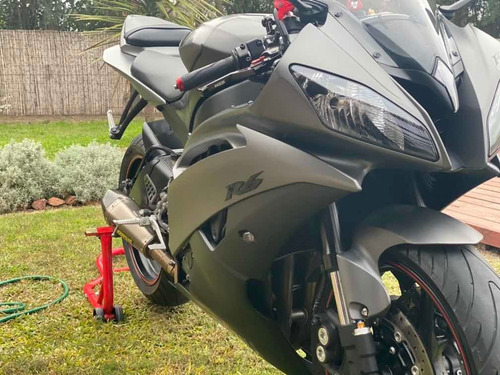Yamaha R6