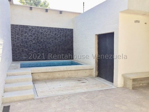 Imagen 3 de 13 de Aandreina Gonzalez Vende Casa En Trigal Norte Valencia 22-5718