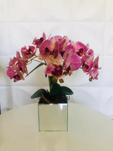 Arranjo De Orquídeas Em Silicone Com Vaso Espelhado