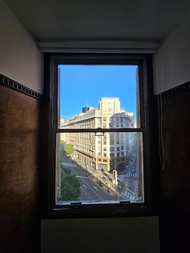 Dpto. 2 Amb. 60 M2 A Metros De Av.corrientes Florida, Del Obelisco, De Todos Los Subterráneos, De Cines Y Teatros, Confiterías Y Bares Notables. Hasta 3 Personas. Mes / Día